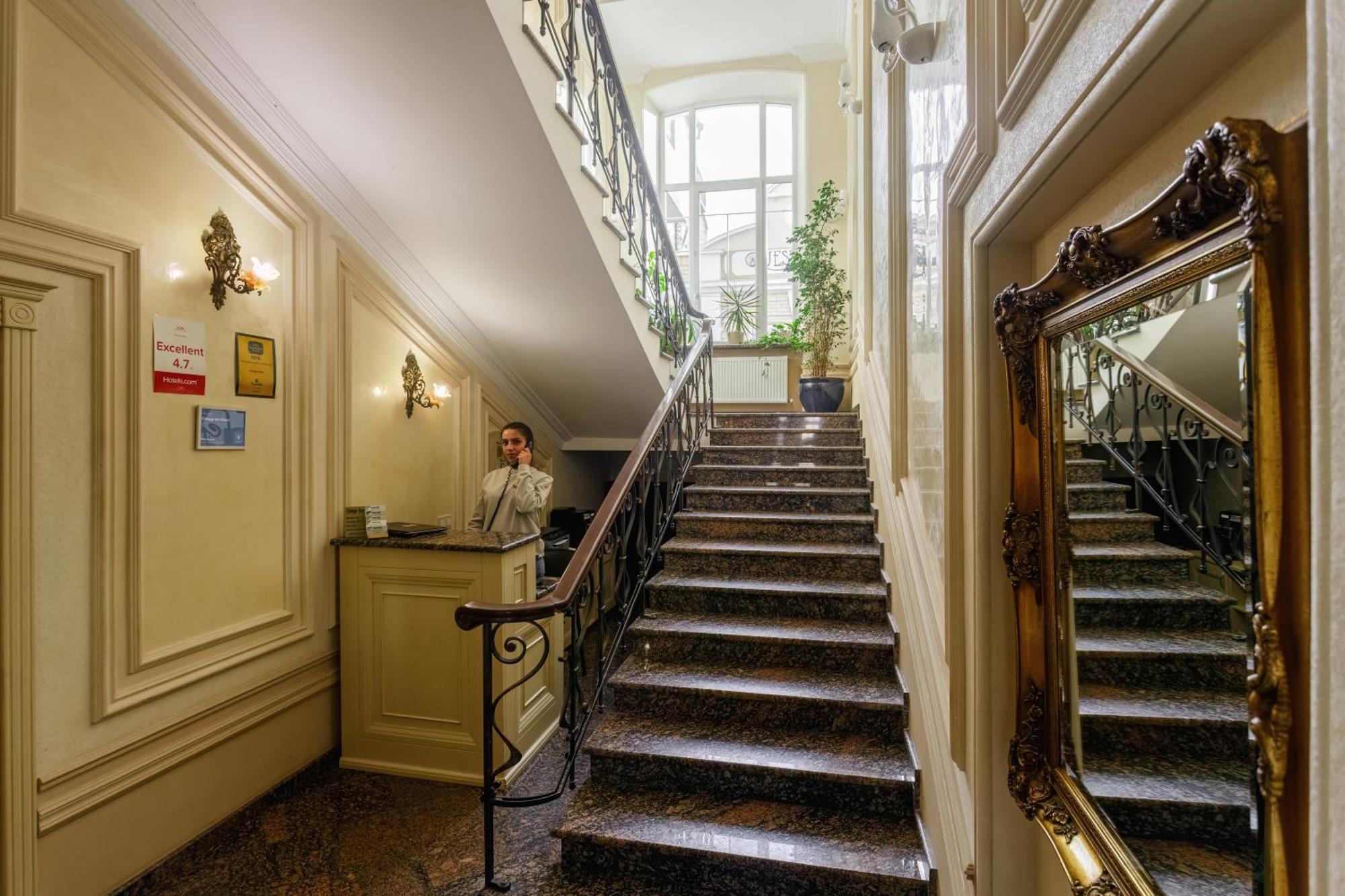 Vintage Art Hotel Odessa Luaran gambar