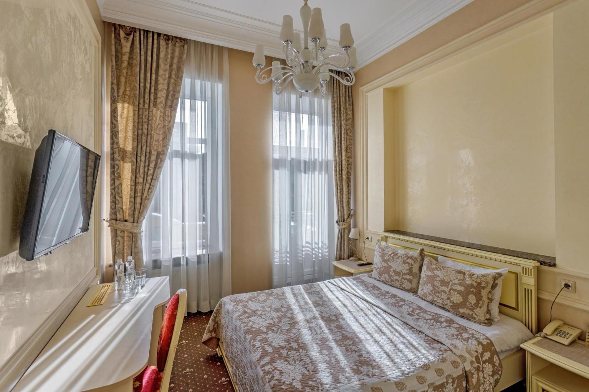 Vintage Art Hotel Odessa Luaran gambar
